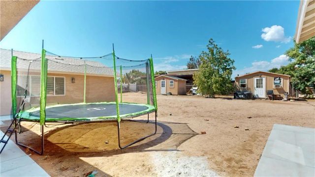 7610 Glider Avenue, Hesperia, CA 92345