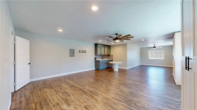 7610 Glider Avenue, Hesperia, CA 92345