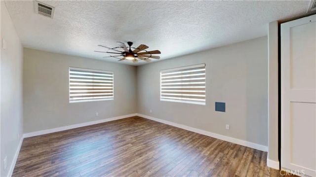 7610 Glider Avenue, Hesperia, CA 92345