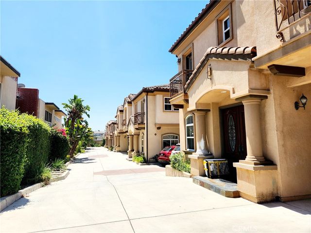 1016 W Huntington Drive A, Arcadia, CA 91007
