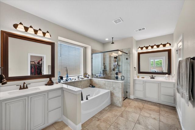 3835 Wheatland Trail, Heartland, TX 75126