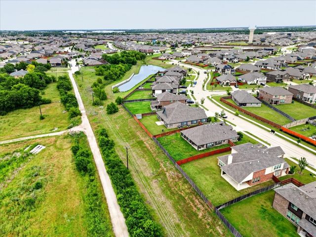 3835 Wheatland Trail, Heartland, TX 75126