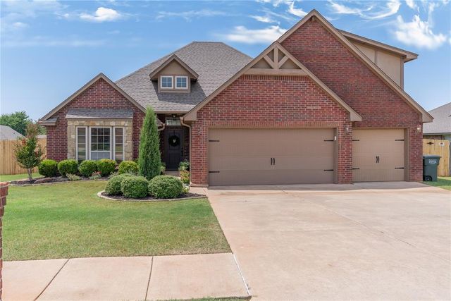 4933 Champlain Place, Edmond, OK 73025