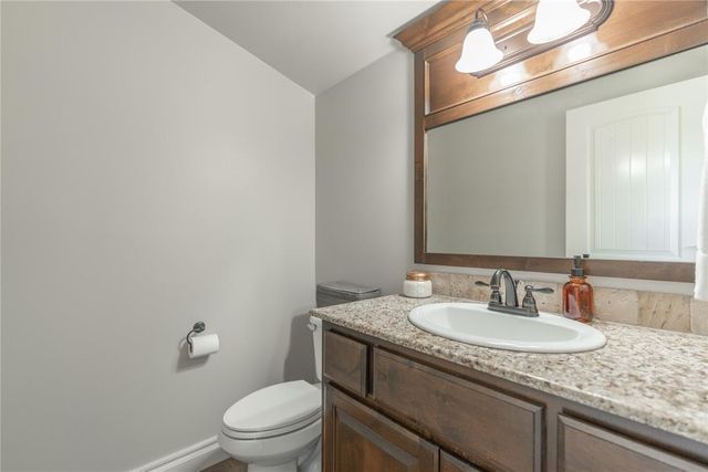 4933 Champlain Place, Edmond, OK 73025