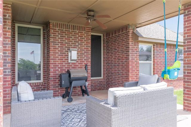 4933 Champlain Place, Edmond, OK 73025