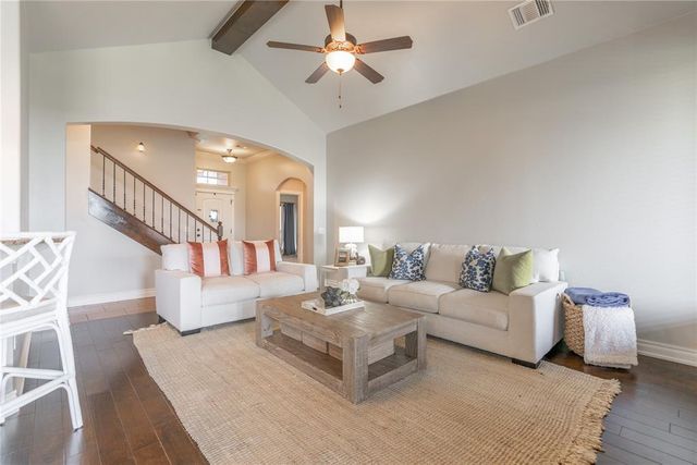 4933 Champlain Place, Edmond, OK 73025