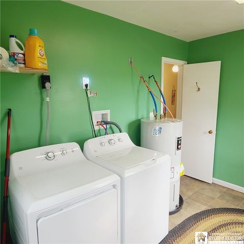 130 Springdale Avenue, Jamestown, NY 14701