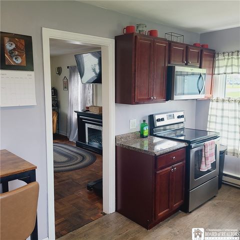 130 Springdale Avenue, Jamestown, NY 14701