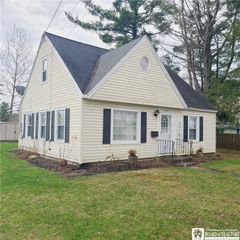 130 Springdale Avenue, Jamestown, NY 14701