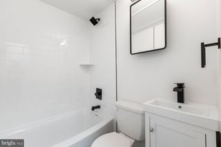207 S PATRICK ST #108, Alexandria, VA 22314