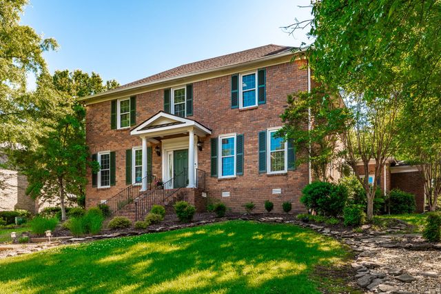 517 Natalie Dr, Goodlettsville, TN 37072