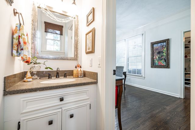 517 Natalie Dr, Goodlettsville, TN 37072