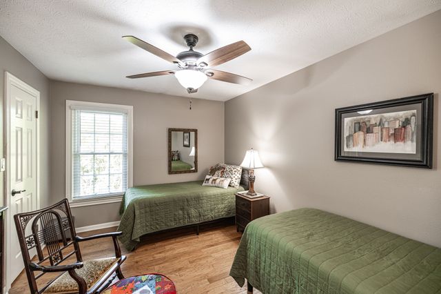 517 Natalie Dr, Goodlettsville, TN 37072
