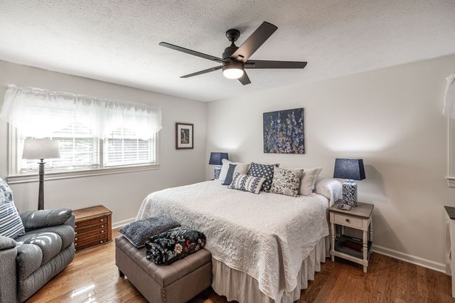 517 Natalie Dr, Goodlettsville, TN 37072