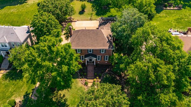 517 Natalie Dr, Goodlettsville, TN 37072