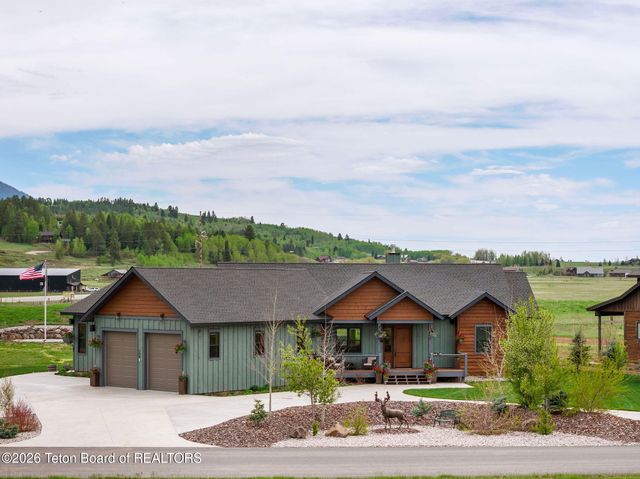 159 RIVER TRAIL Drive, Alpine, WY 83128