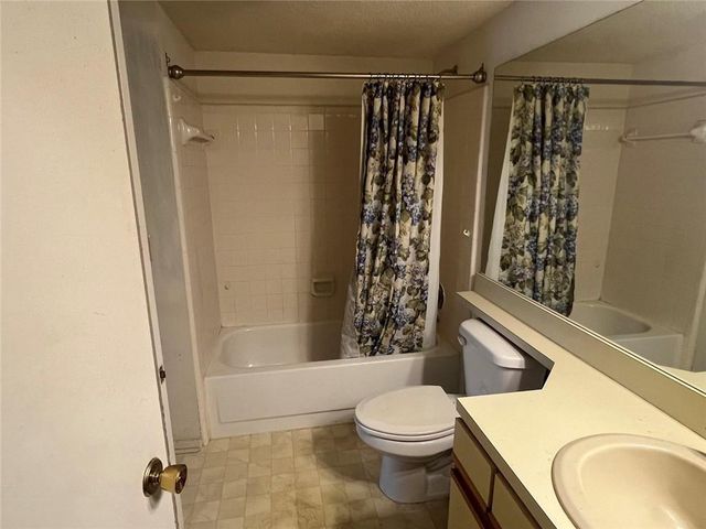 53 Springhedge Court SE Kennesaw, Smyrna, GA 30080