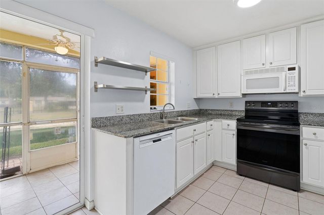 170 COQUINA BAY DRIVE, St Petersburg, FL 33705