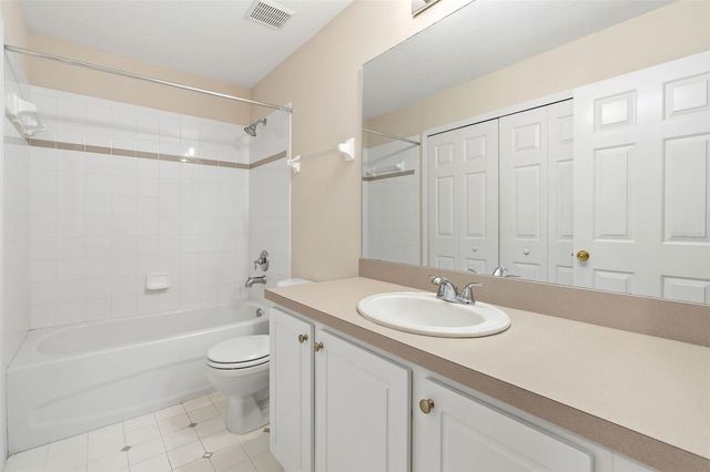 170 COQUINA BAY DRIVE, St Petersburg, FL 33705