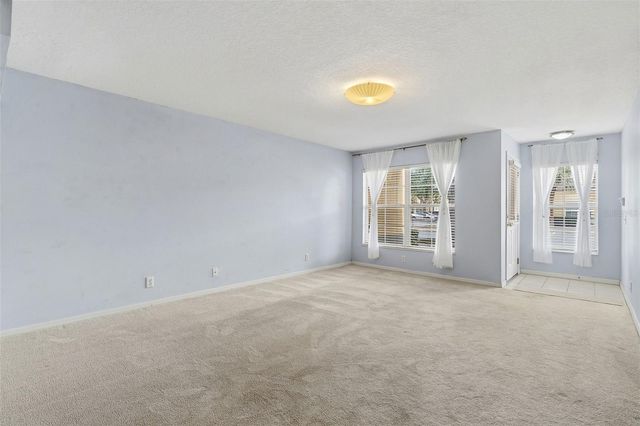170 COQUINA BAY DRIVE, St Petersburg, FL 33705