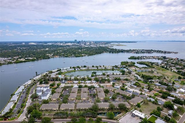 170 COQUINA BAY DRIVE, St Petersburg, FL 33705