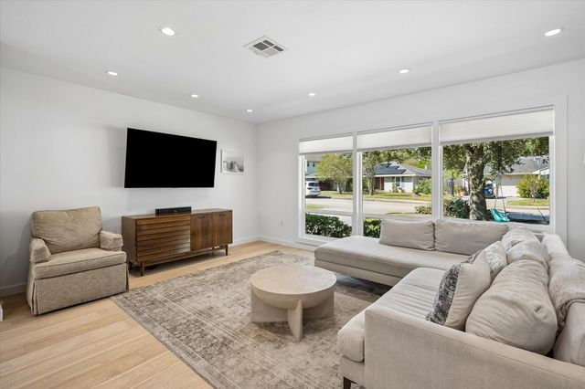 3027 Stanton Street, Houston, TX 77025