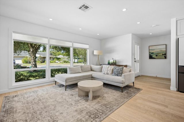 3027 Stanton Street, Houston, TX 77025