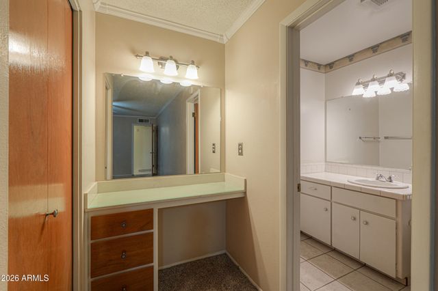 711 E LAUREL Drive 5, Casa Grande, AZ 85122