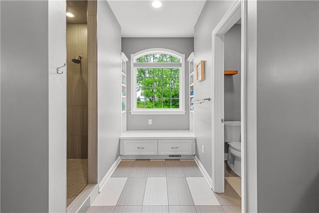 1272 McEwen Rd, Cecil, PA 15317