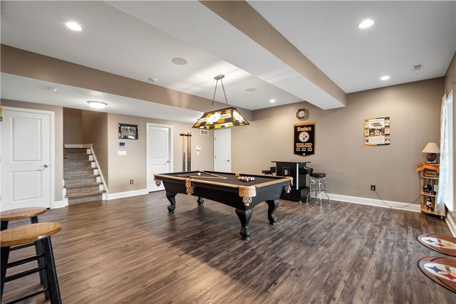 1272 McEwen Rd, Cecil, PA 15317