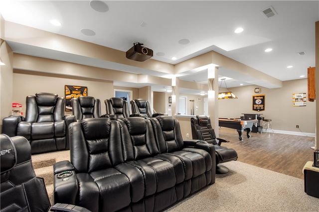 1272 McEwen Rd, Cecil, PA 15317