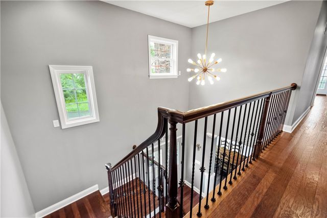 1272 McEwen Rd, Cecil, PA 15317