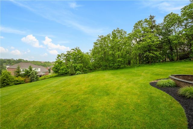 1272 McEwen Rd, Cecil, PA 15317