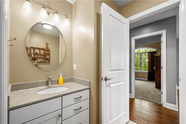 1272 McEwen Rd, Cecil, PA 15317