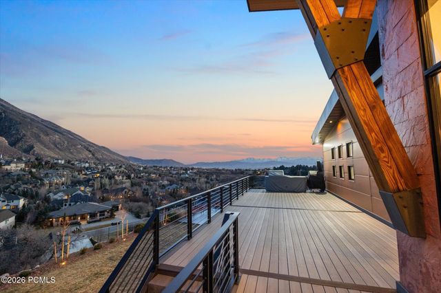 9 Windsong, Sandy, UT 84092