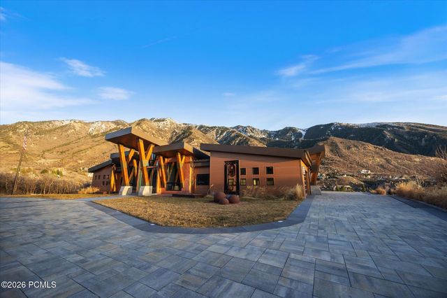 9 Windsong, Sandy, UT 84092