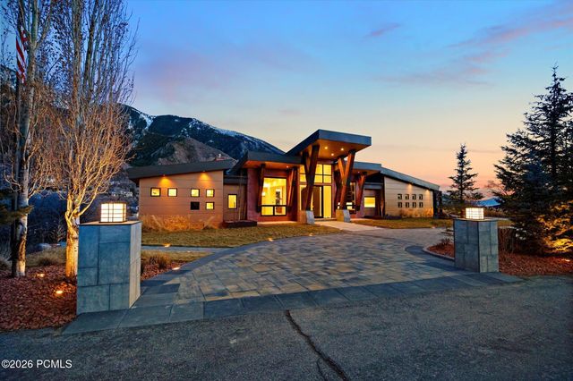 9 Windsong, Sandy, UT 84092