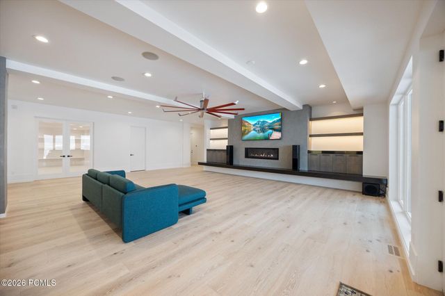 9 Windsong, Sandy, UT 84092