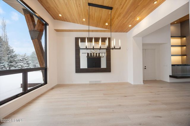 9 Windsong, Sandy, UT 84092