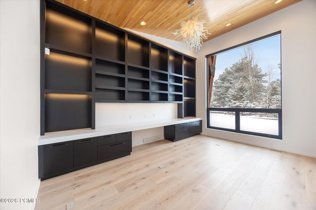 9 Windsong, Sandy, UT 84092