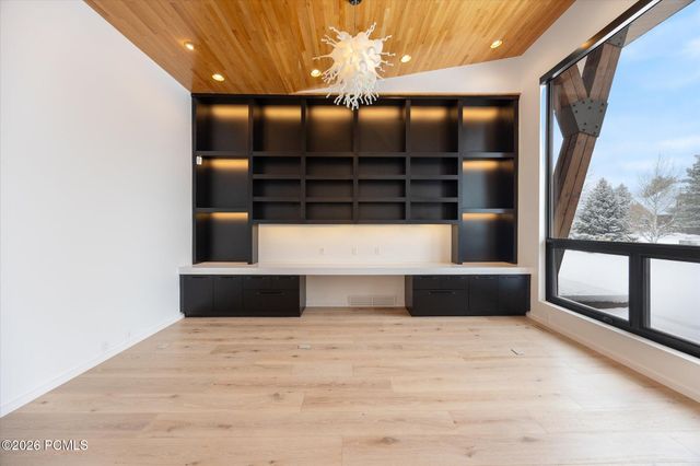 9 Windsong, Sandy, UT 84092