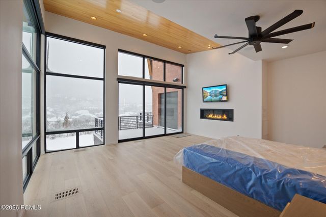 9 Windsong, Sandy, UT 84092