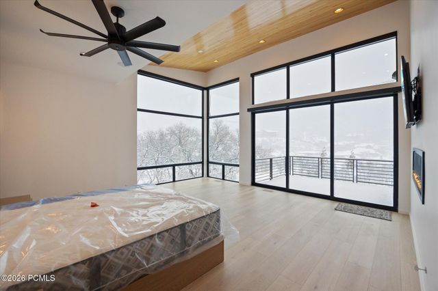 9 Windsong, Sandy, UT 84092