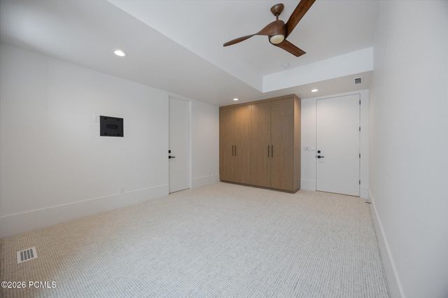 9 Windsong, Sandy, UT 84092