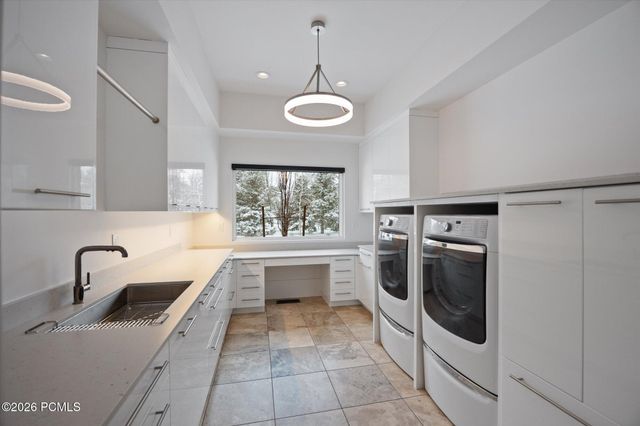 9 Windsong, Sandy, UT 84092