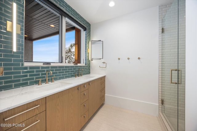 9 Windsong, Sandy, UT 84092