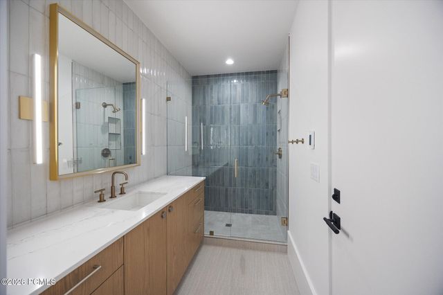 9 Windsong, Sandy, UT 84092