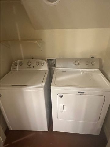 402 Baby Bear Drive, College Station, TX 77845