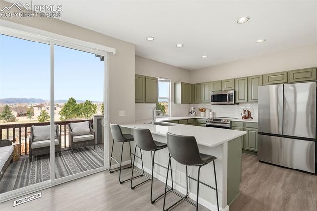 6290 Canyon Crest Loop, Colorado Springs, CO 80923