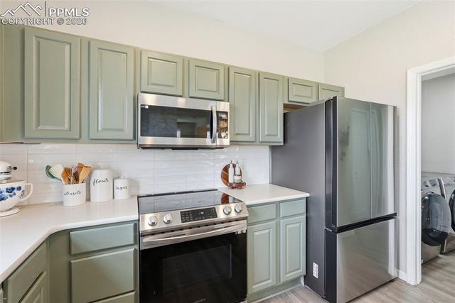 6290 Canyon Crest Loop, Colorado Springs, CO 80923